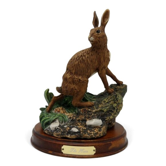 ROYAL DOULTON Wildlife Collection Hare DA6 Figurine on Wooden Base Vintage - Picture 1 of 13